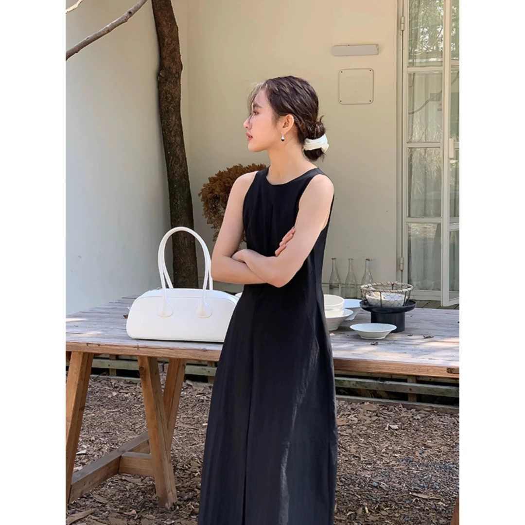 黑色无袖背心连衣裙子女夏季2025新款茶歇法式海边度假长裙2430