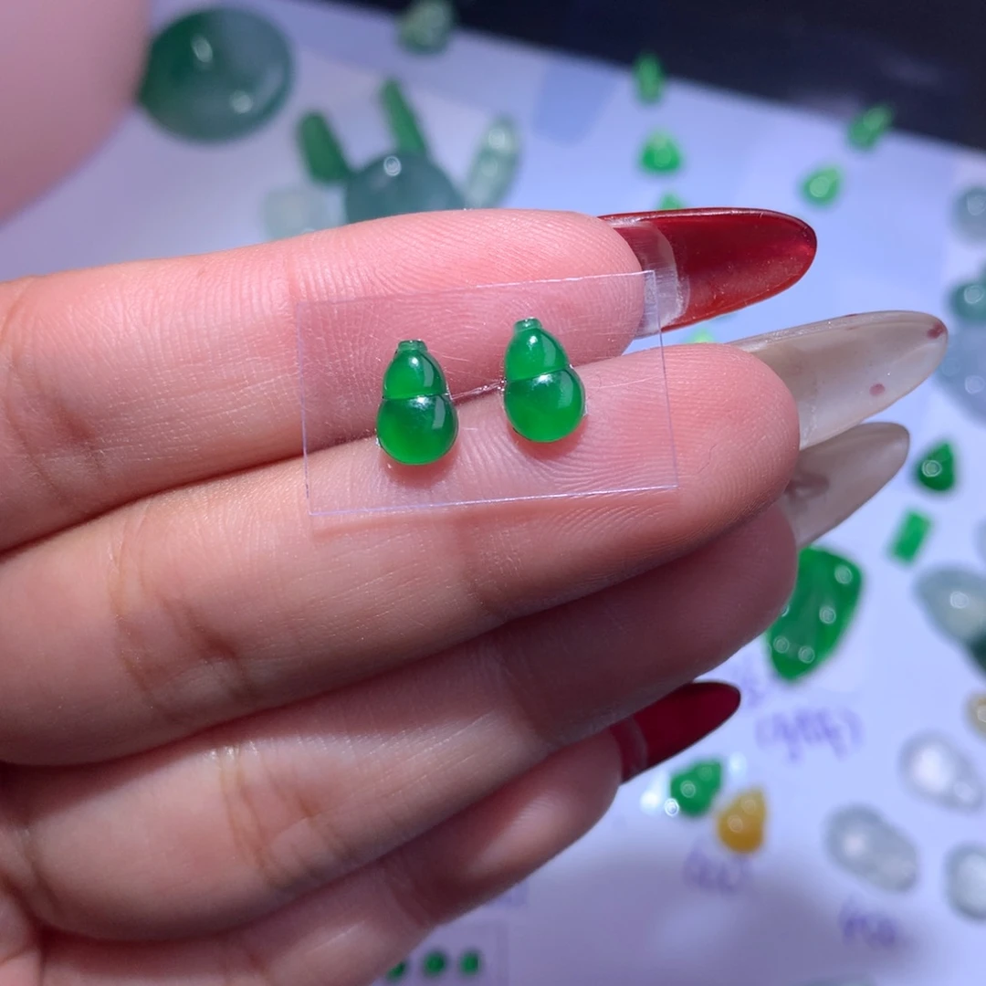 颈饰未镶嵌翡翠葫芦