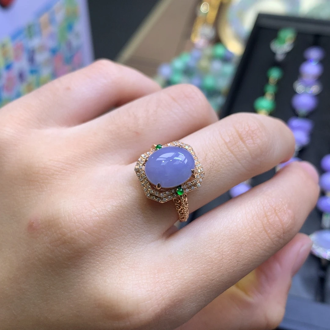 翡翠18K金镶嵌颈饰翡翠