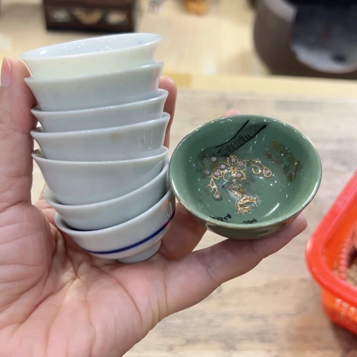 瓷片陶瓷制品和其他材料中