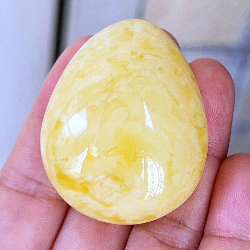 俄料白花蜡水滴吊坠