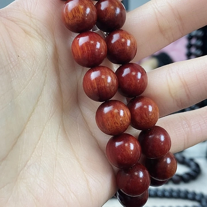 唉***檀香紫檀（小叶紫檀）1.2