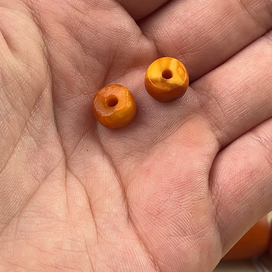 未镶嵌颈饰蜜蜡小*窝老蜜蜡