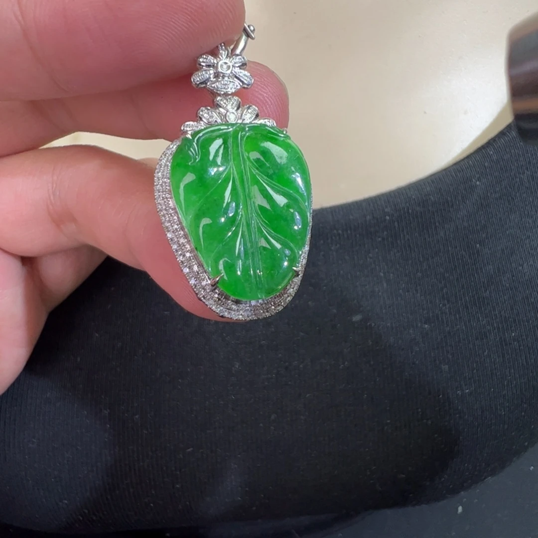 翡翠18K金镶嵌吊坠(不含链)