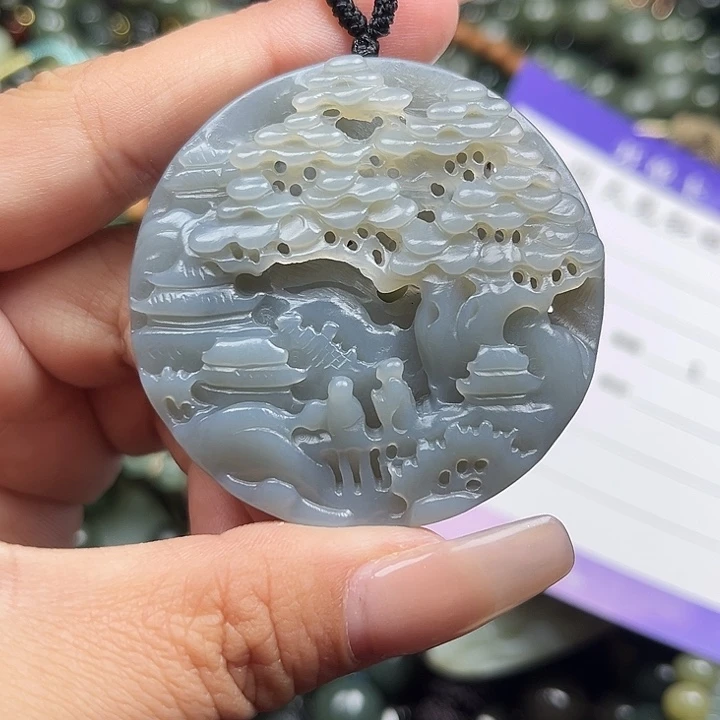 和田玉未镶嵌颈饰