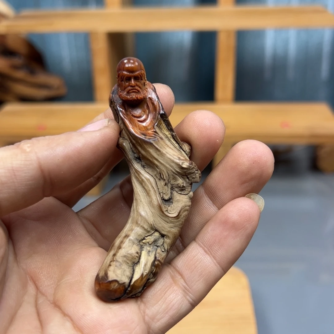 德***子木崖柏木摆件手把件