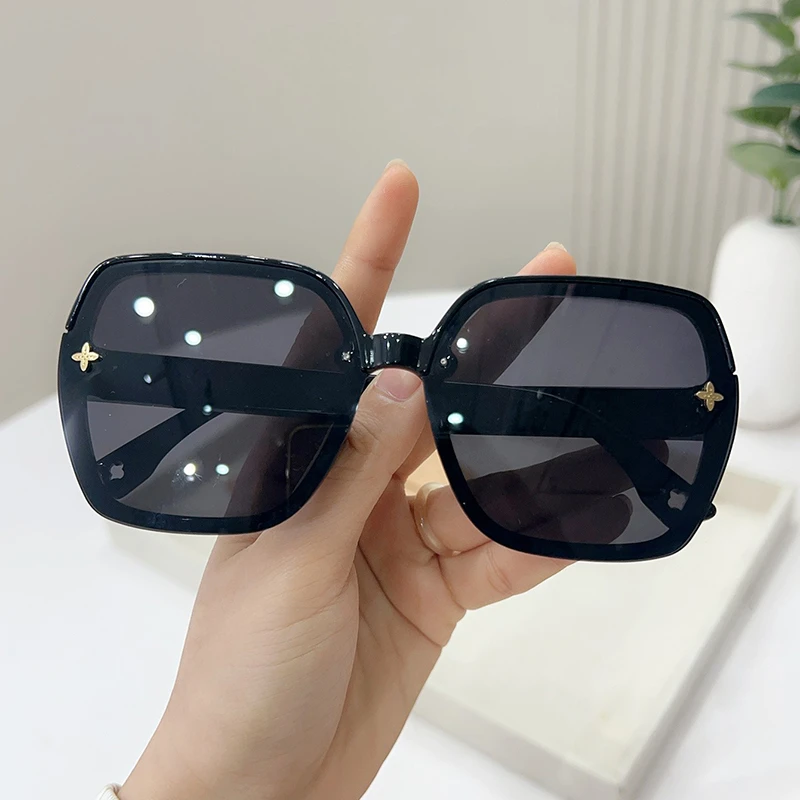 太阳镜女2025年新款防紫外线墨镜高级感圆脸大脸简约gm眼镜显脸小