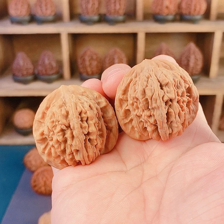 文玩核桃吊坠053平谷楼