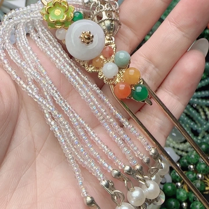 翡翠未镶嵌颈饰天然A货40