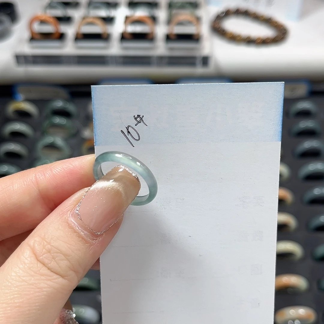 未镶嵌戒指翡翠翡翠戒圈