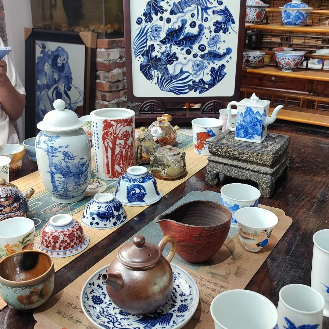 O***e摆件手绘青花主人杯陶瓷