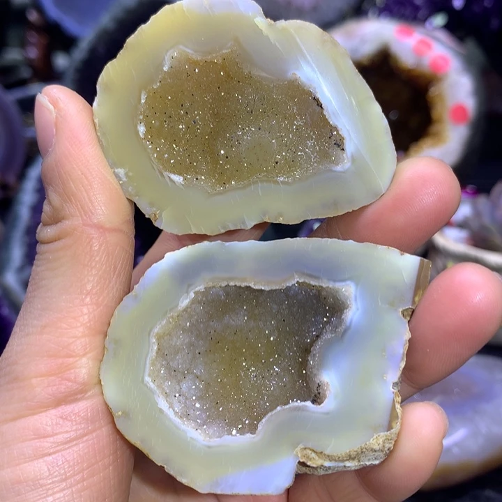 水晶福利黄盆未镶嵌