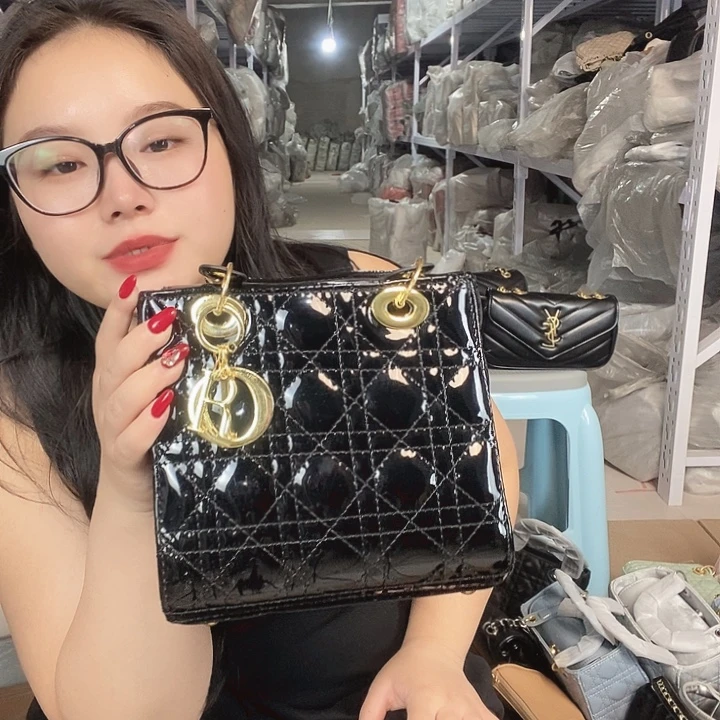 PU黄牛皮（革）PVC时尚潮流时尚 小