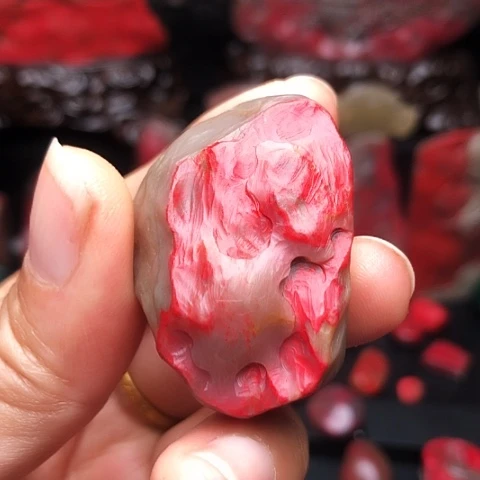 昌化鸡血石昌化鸡血石原石