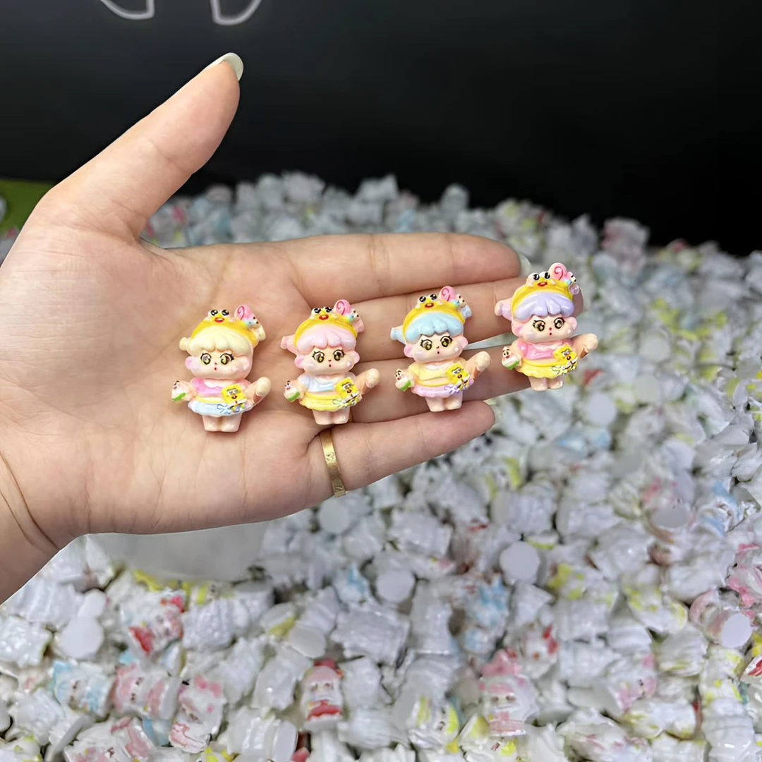 小和尚定制【海绵宝宝QQ女孩】树脂DIY饰品配件