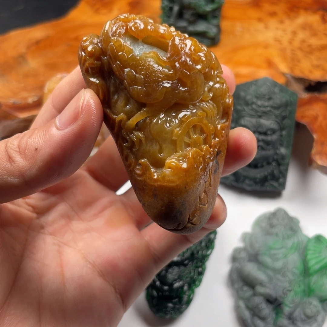 定制翡翠未镶嵌凤凰