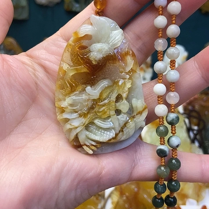 蛇纹石玉未镶嵌吊坠(赠链)