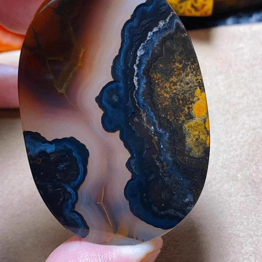 未镶嵌颈饰玛瑙/玉髓L*