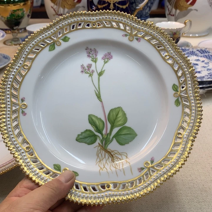 g***e紫砂金瓷阁精品瓷器店