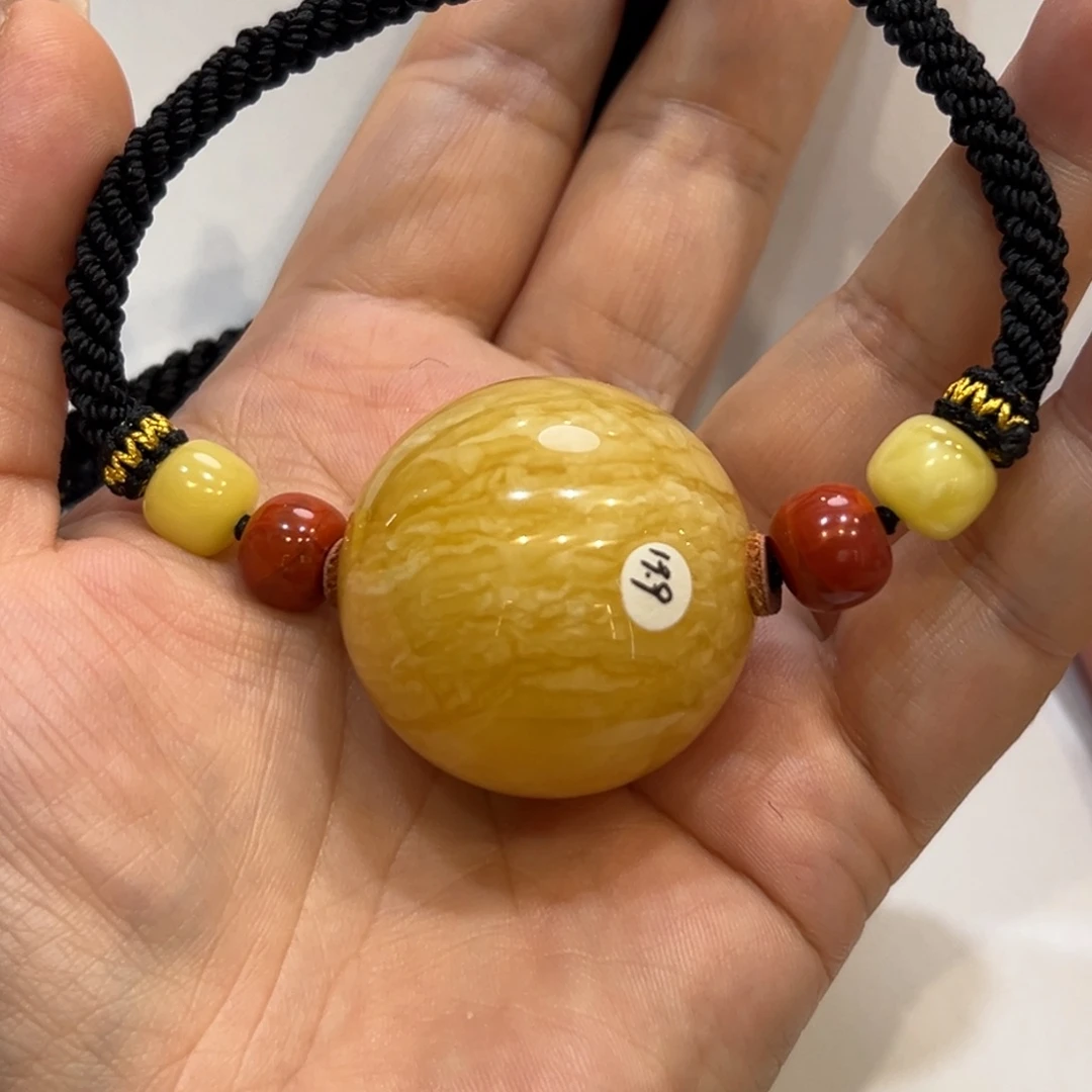 用***1未镶嵌颈饰琥珀颈链