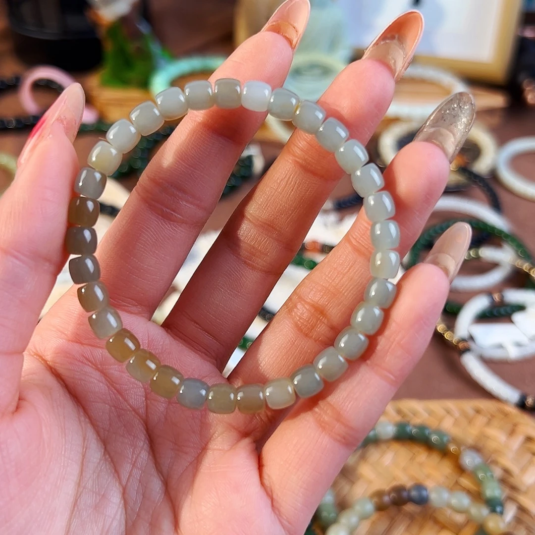 和田玉未镶嵌手串