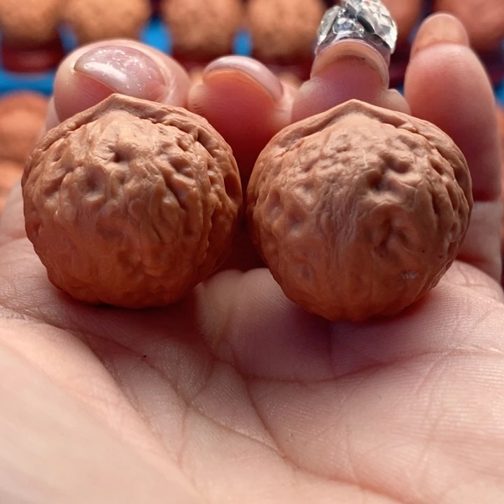 核桃精品文玩核桃手捻麒麟磨