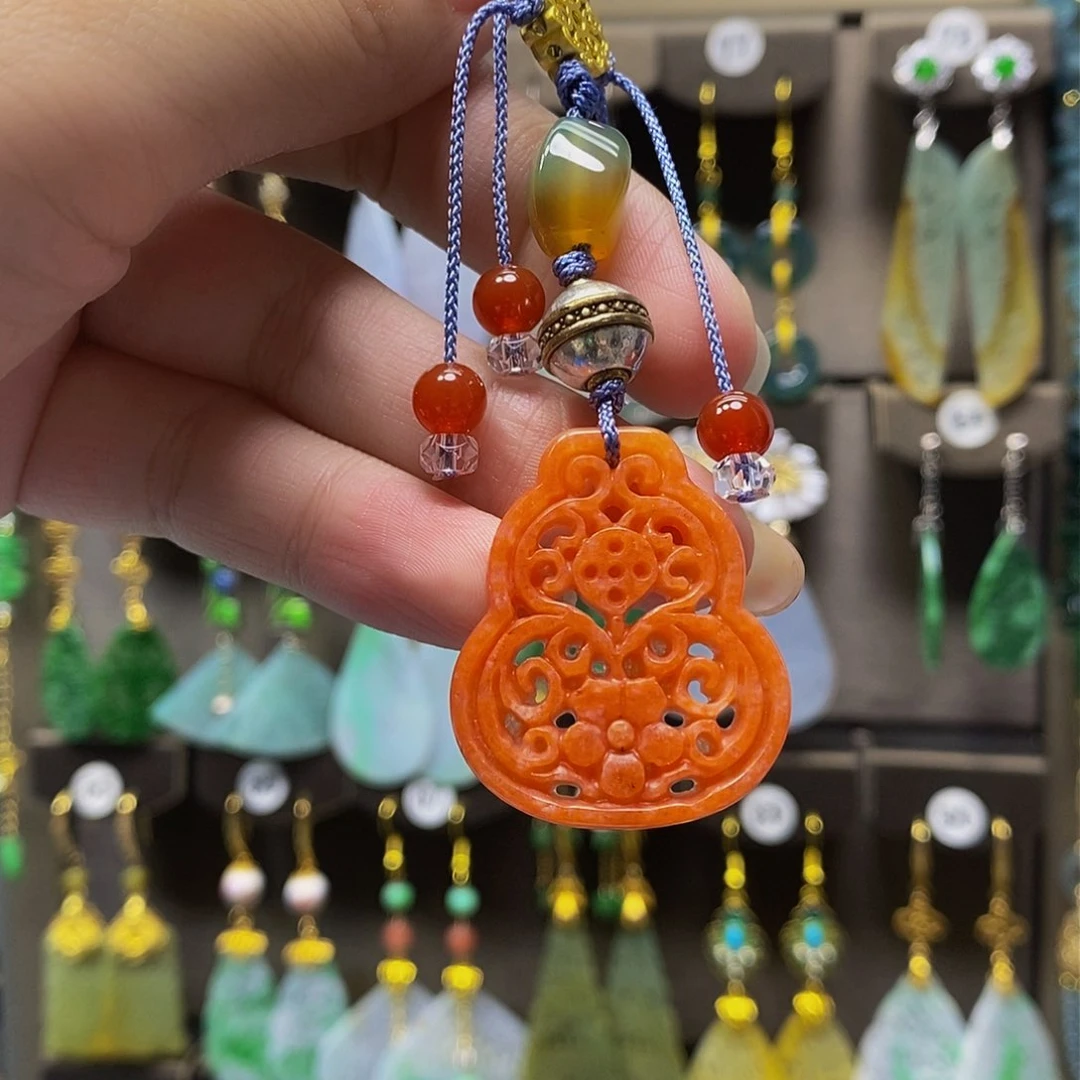 未镶嵌翡翠耳饰翡翠