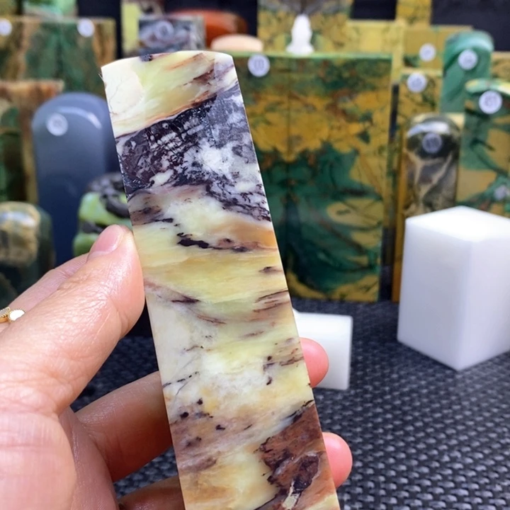 四川石路***?青田石印章石