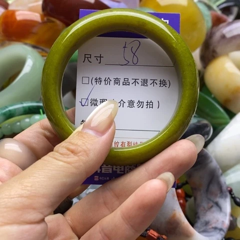 未镶嵌蛇纹石玉手镯