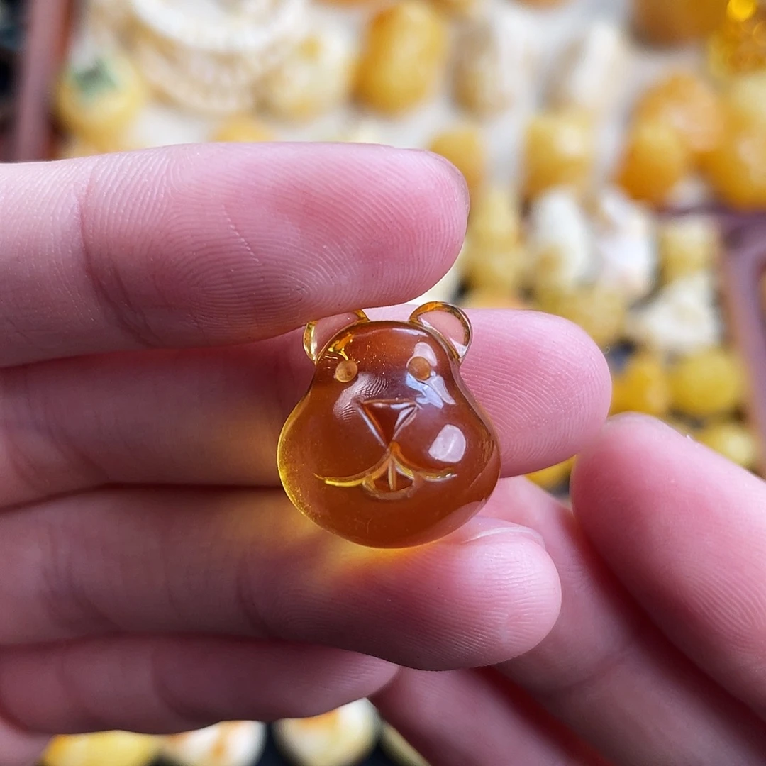 琥珀未镶嵌珠宝奇石