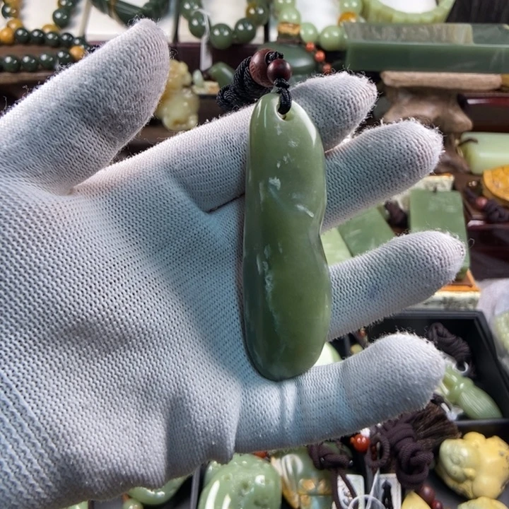 未镶嵌透闪石质玉把件?****?