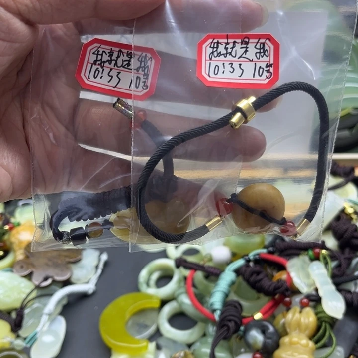 我***我未镶嵌蛇纹石玉手镯