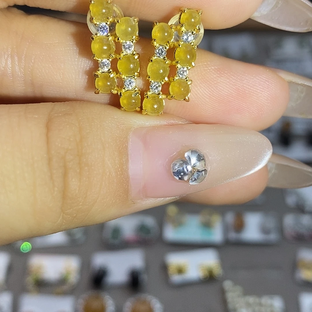 翡翠未镶嵌戒指翡翠