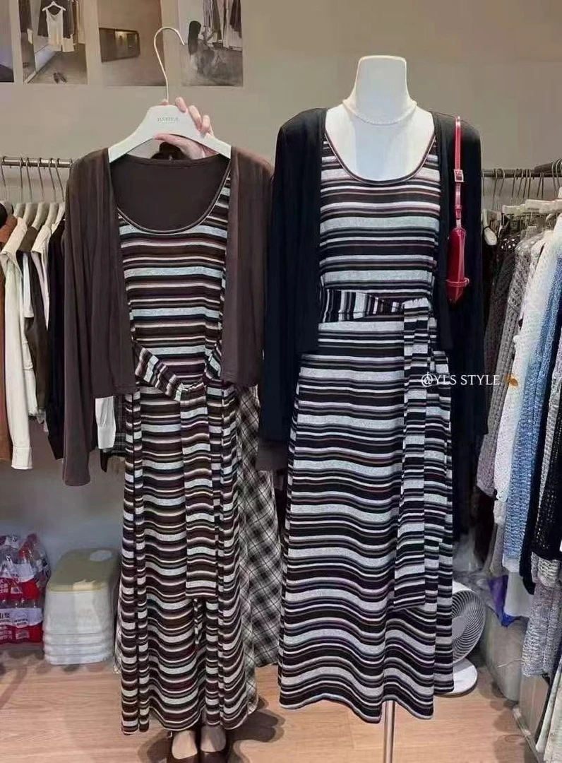 秋季新款韩版设计感条纹背心裙+开衫套装两件套复古气质2541