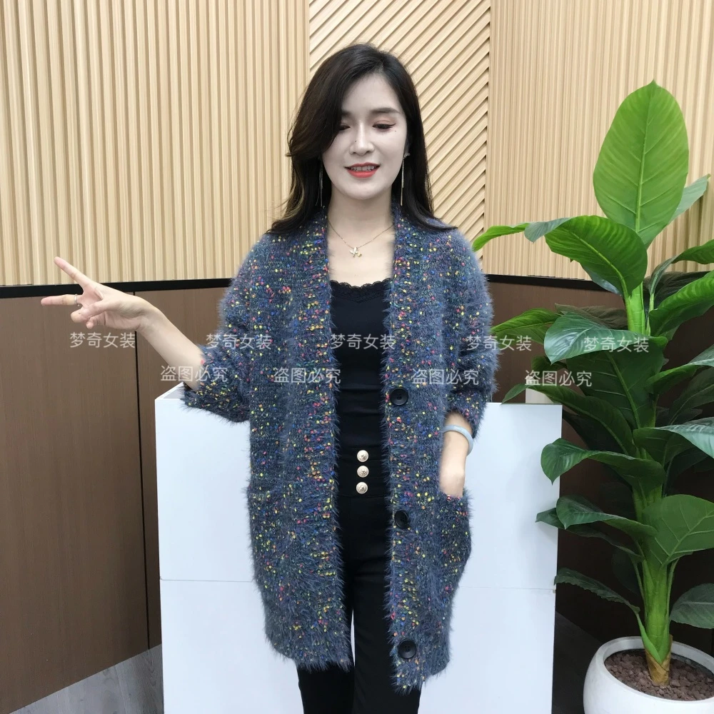 2025秋冬新款软糯中长款针织开衫女宽松气质减龄加厚V领毛衣外套