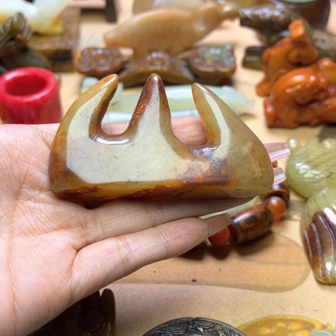 【闪购商品】蛇纹石玉戒指未镶嵌