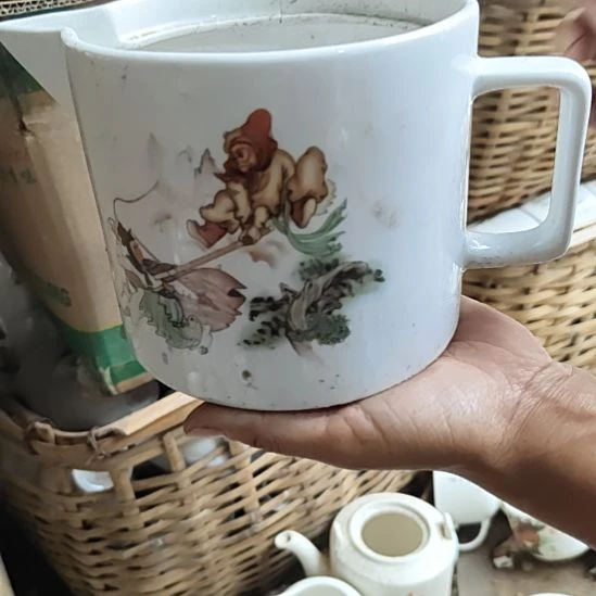 库存微瑕三打白骨精凉水壶