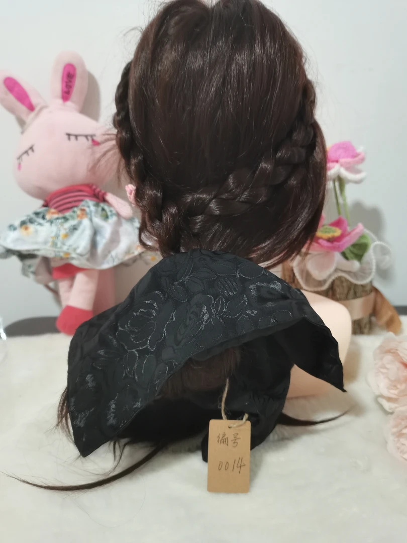 暗纹玫瑰花黑色方巾（偏远地区不包邮）