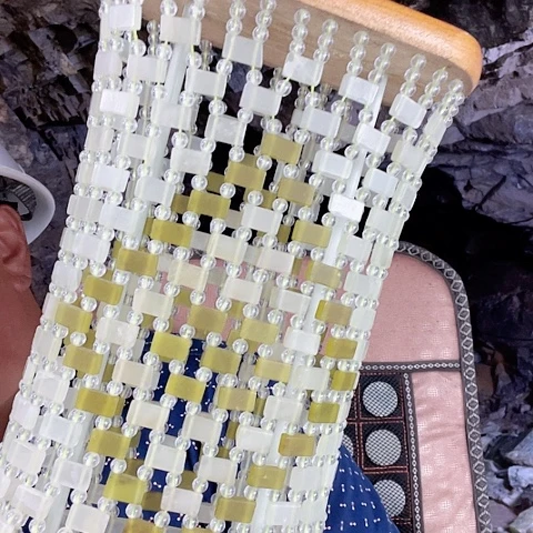 蛇纹石玉未镶嵌珠宝奇石