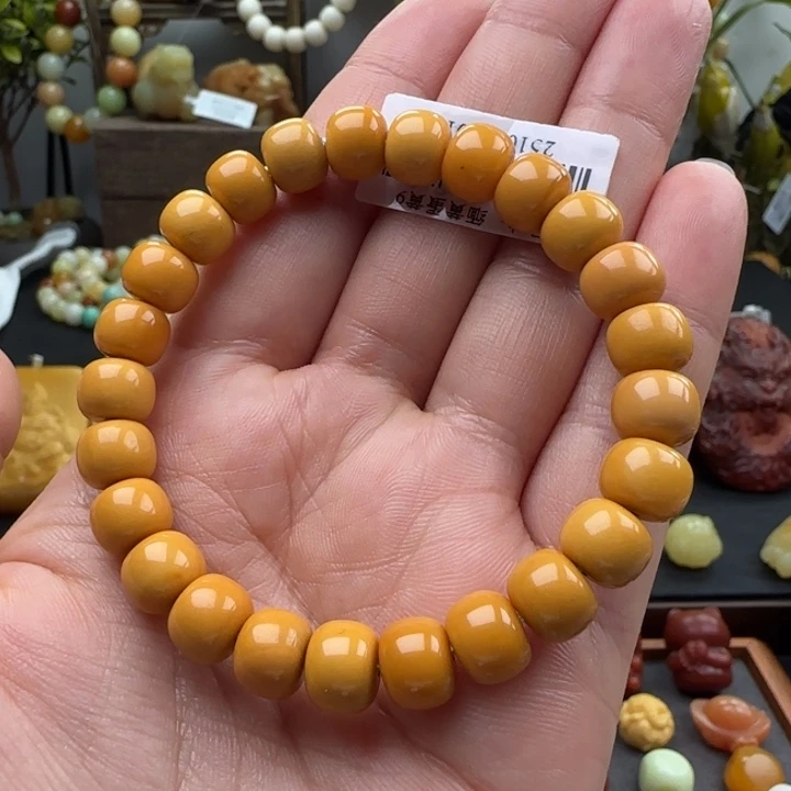 不***风石英质玉未镶嵌颈饰