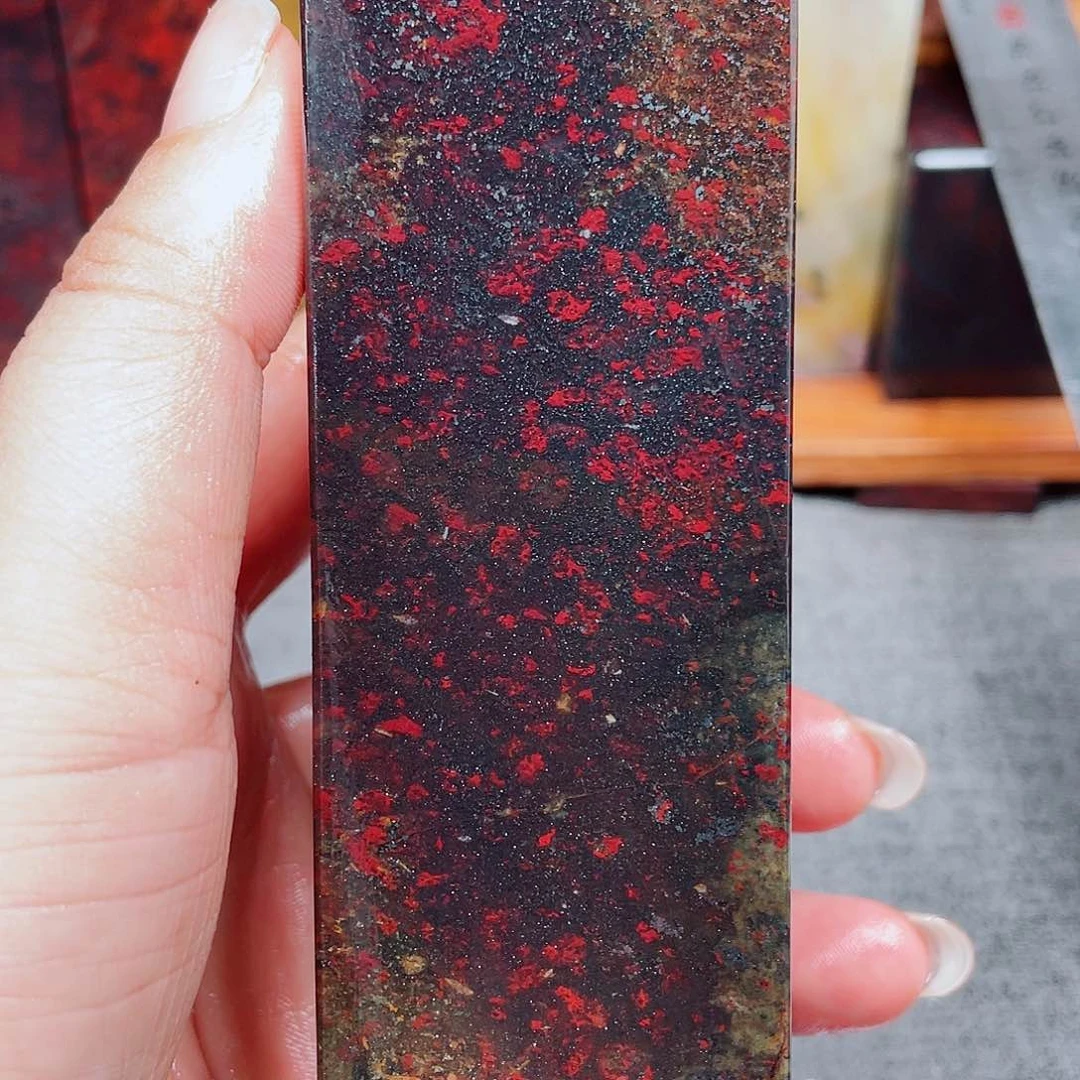 【闪购商品】玉桂林鸡血玉印章素章