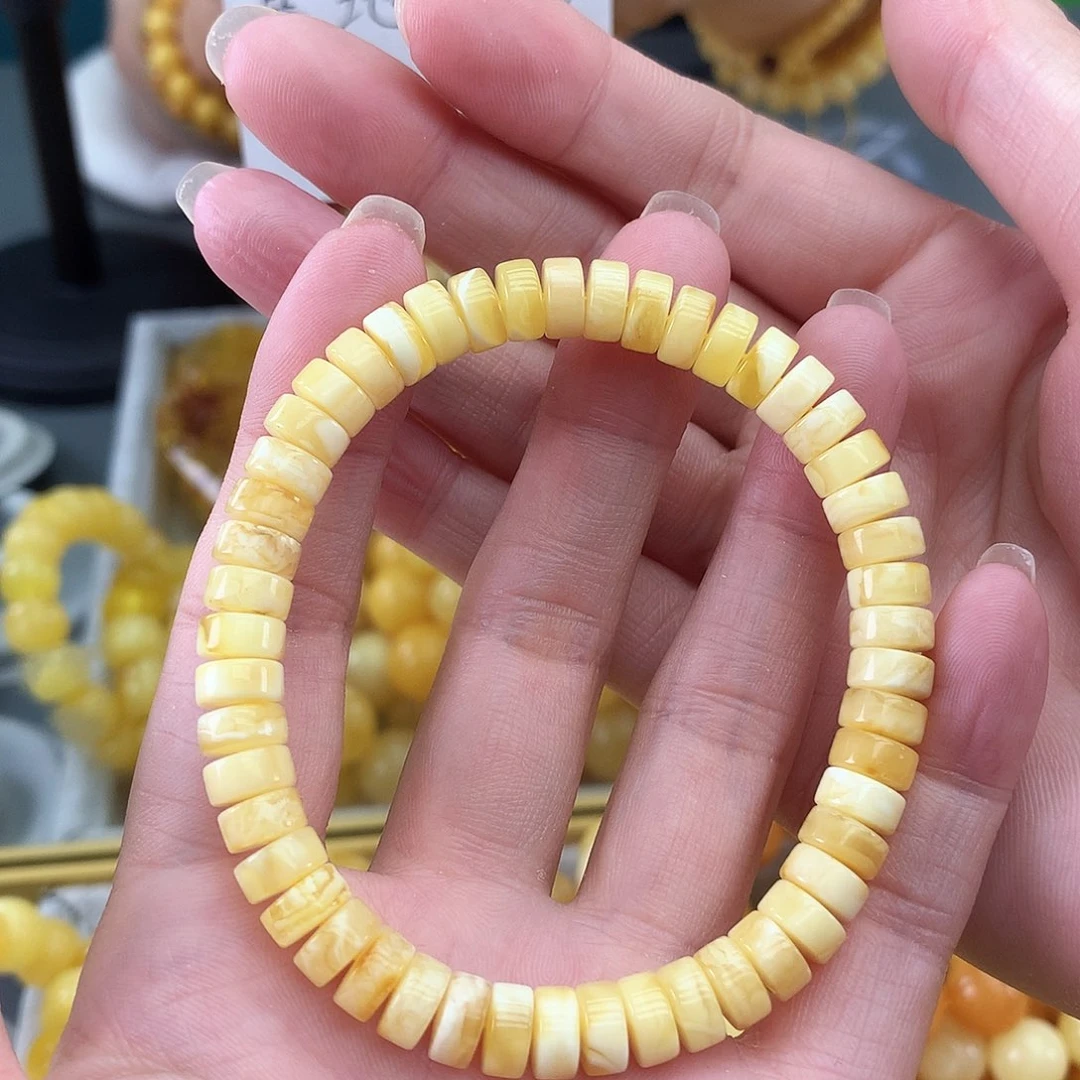 瑋***瑋未镶嵌琥珀裸石妖花