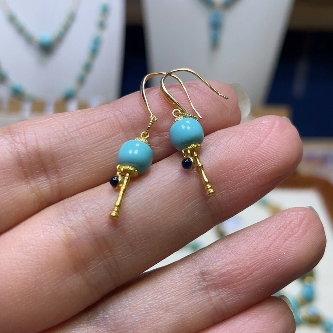 绿松石18K金镶嵌耳坠子