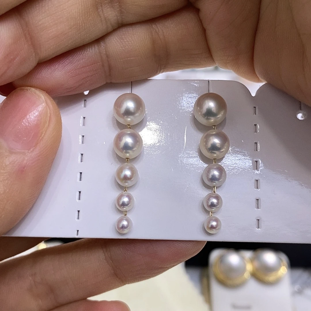 18K金镶嵌淡水珍珠耳饰