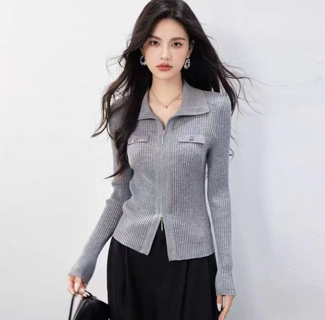 2025新款混纺气质简约女装时尚法式高级感polo领显瘦针织拉链开衫