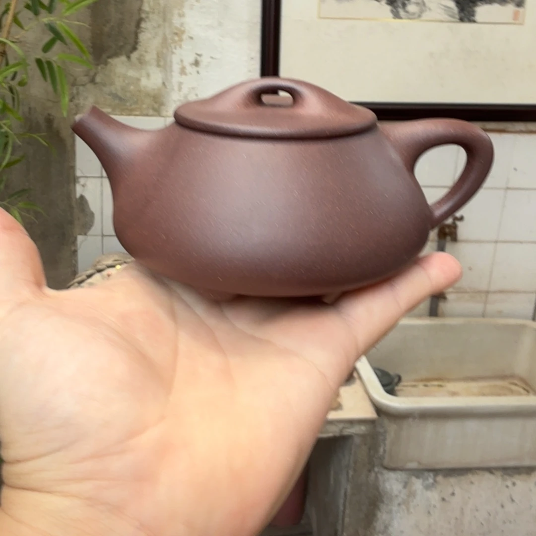 茶壶紫砂微瑕的壶