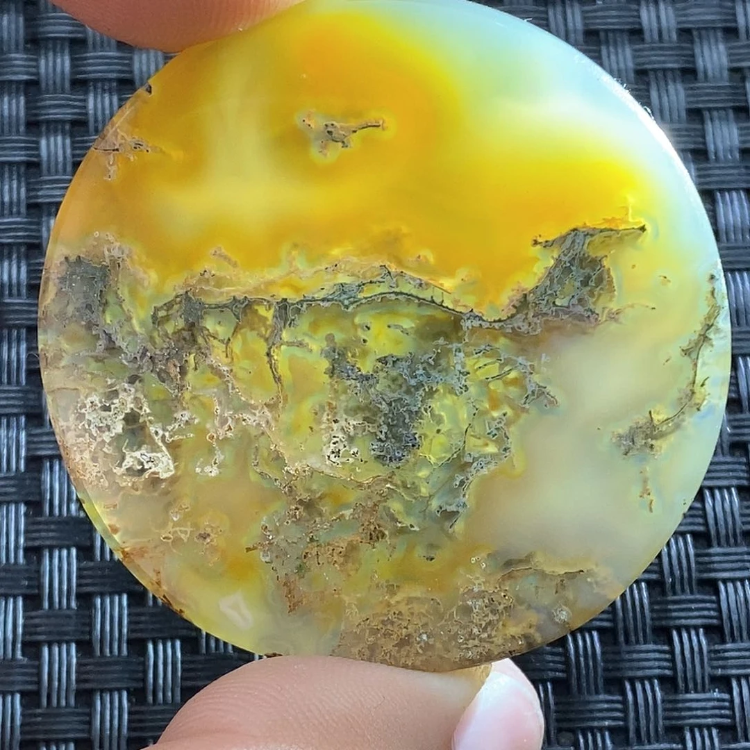 玛瑙/玉髓颈饰未镶嵌L****川