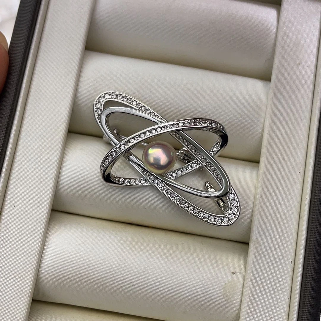 胸饰合金淡水珍珠