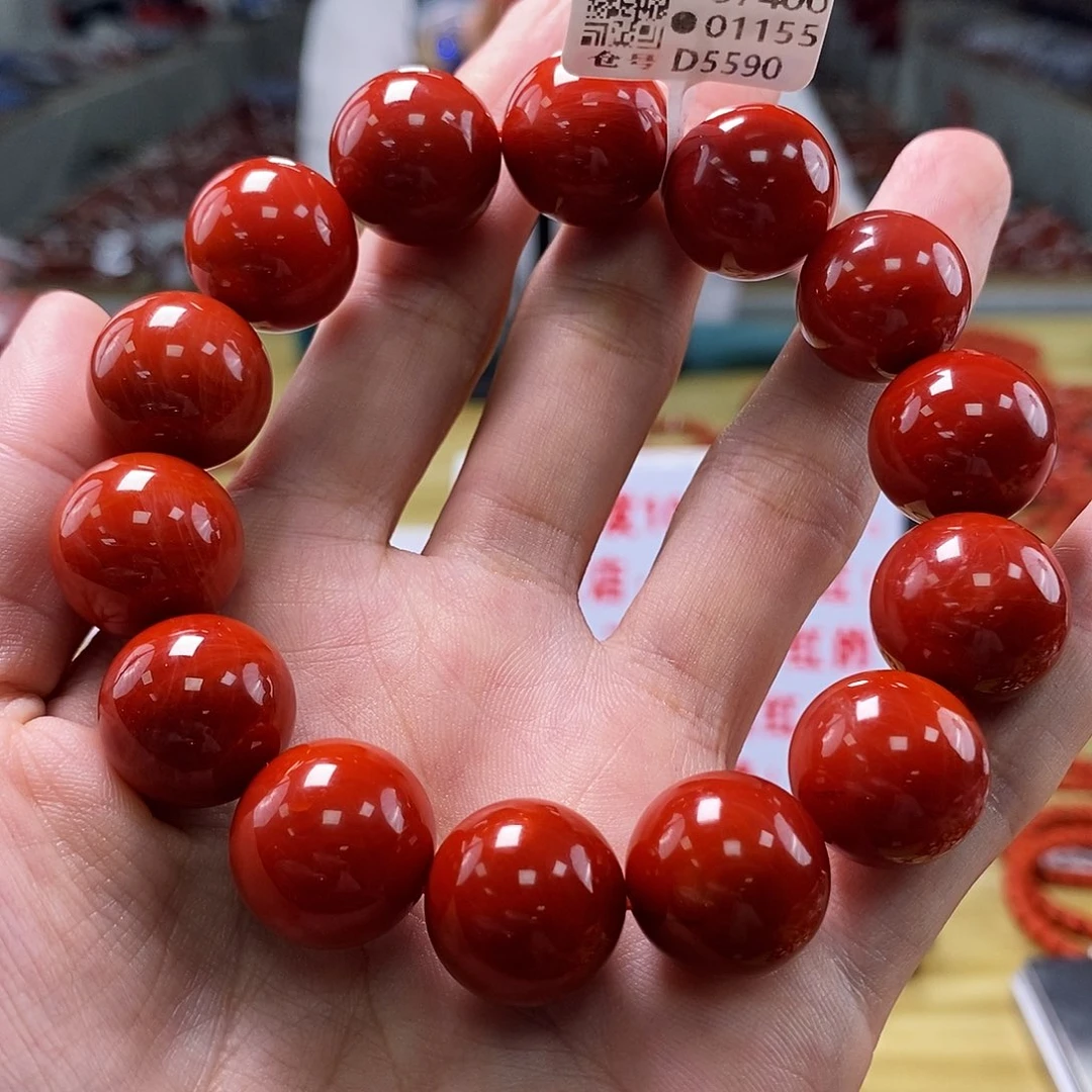 南红玛瑙典藏锦红 17+mm  多样性发一未镶嵌