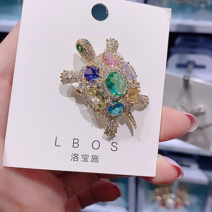 锆石铜合金小乌龟胸针